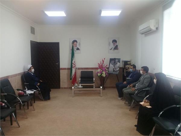 دیدار مدیر کل ارتباطات و فناوری اطلاعات با نماینده محترم ولی فقیه در استان و امام جمعه کرمان