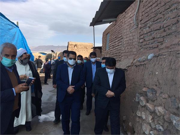 دیدار مردمی مدیرکل ارتباطات در سفر استاندار به بخش چترود