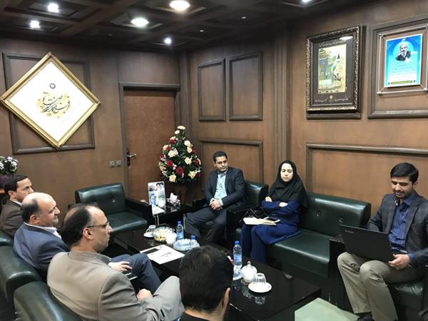 همزمان با آغاز هفته کتاب نشست مشترک مدیرکل ارتباطات و فناوری اطلاعات و مدیرکل  فرهنگ و ارشاد اسلامی استان  کرمان برگزار شد.