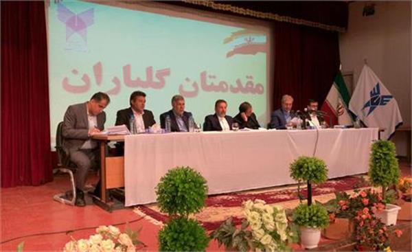 واعظی در جمع مردم شهرستان بردسیر کرمان : مملکت را با یک حزب و جناح نمی توان مدیریت کرد/حقوق شهروندی در این دولت تدوین و ابلاغ شد /دولت افتخار می کند که آن را از خودش شروع کرده است