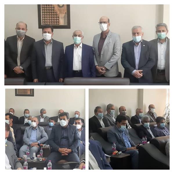 دیدار نوروزی مدیران دستگاه های تابعه وزارت ارتباطات و فناوری اطلاعات در استان کرمان با جناب آقای دکتر زاهدی نماینده مردم شهرستان های کرمان و راور در مجلس شورای اسلامی و عضو کمیسیون آموزش و تحقیقات مجل