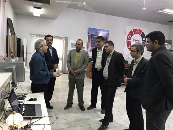 نشست مشترک مدیرکل ارتباطات و فناوری اطلاعات و مدیرکل آموزش فنی و حرفه ای با موضوع هم اندیشی پیرامون فرصت های توسعه اینترنت اشیاء